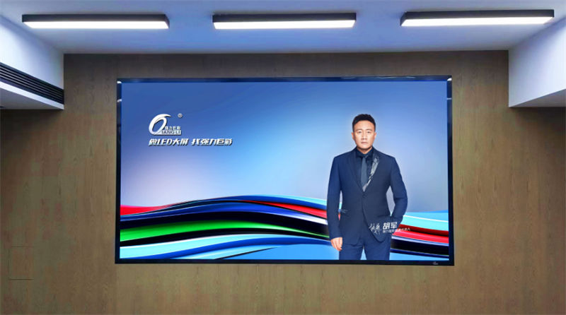 MiniLED与OLED:谁才是高端显示技术的王者?