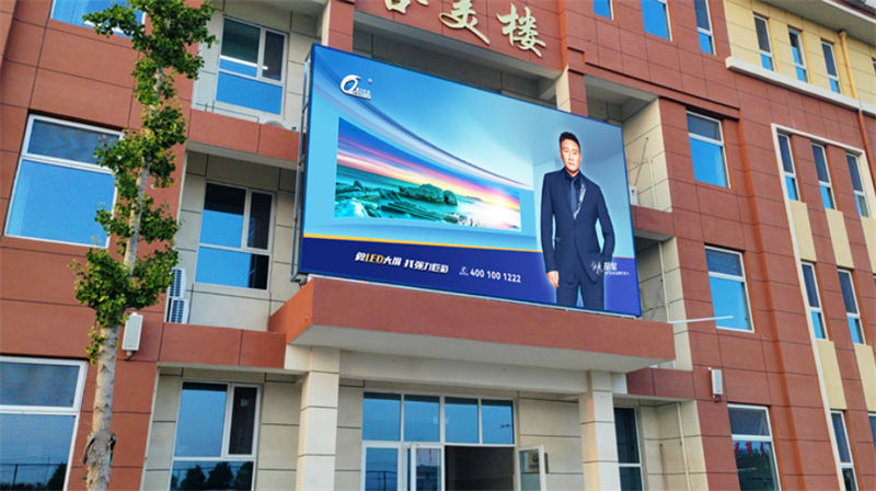 LED显示屏控制卡维修指南:从故障诊断到修复技巧